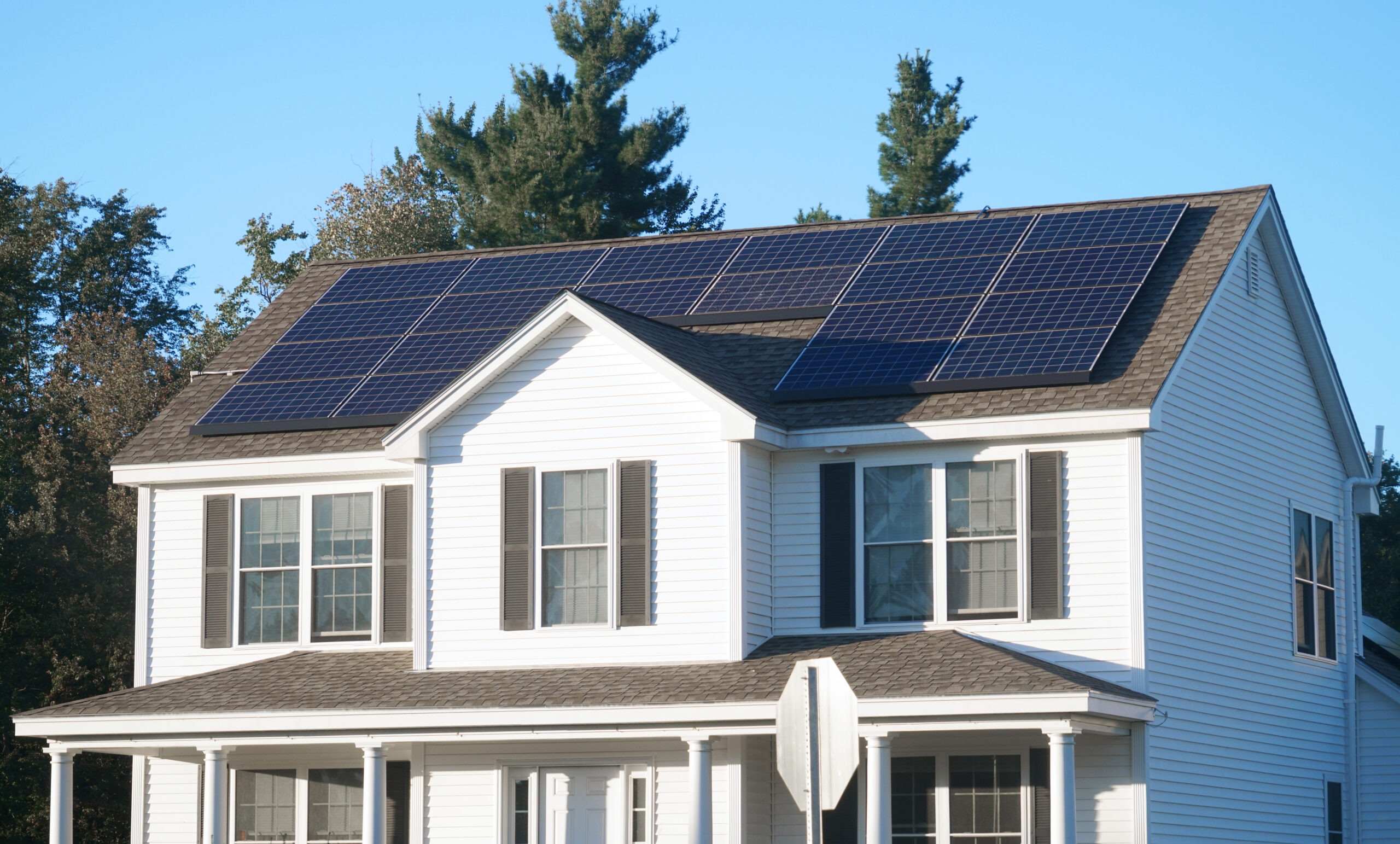 Look on the Bright Side: Going Solar Saves You Money!